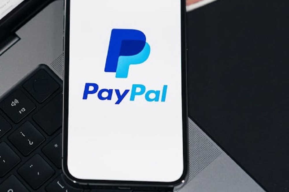 How much better is PayPal Savings for secure growth?